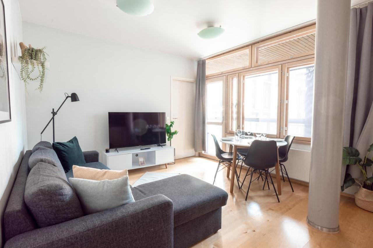 הלסינקי 2Ndhomes Stylish 1Br Home With Balcony And Sauna In Kamppi Center מראה חיצוני תמונה